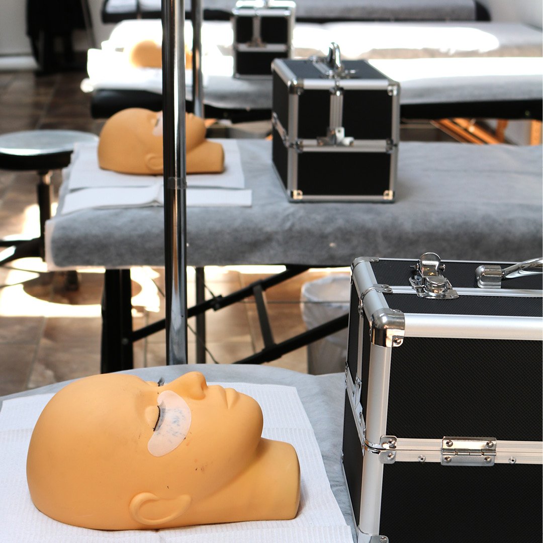 Lash Master - Triple Certification-Course LASHFOREVER CANADA