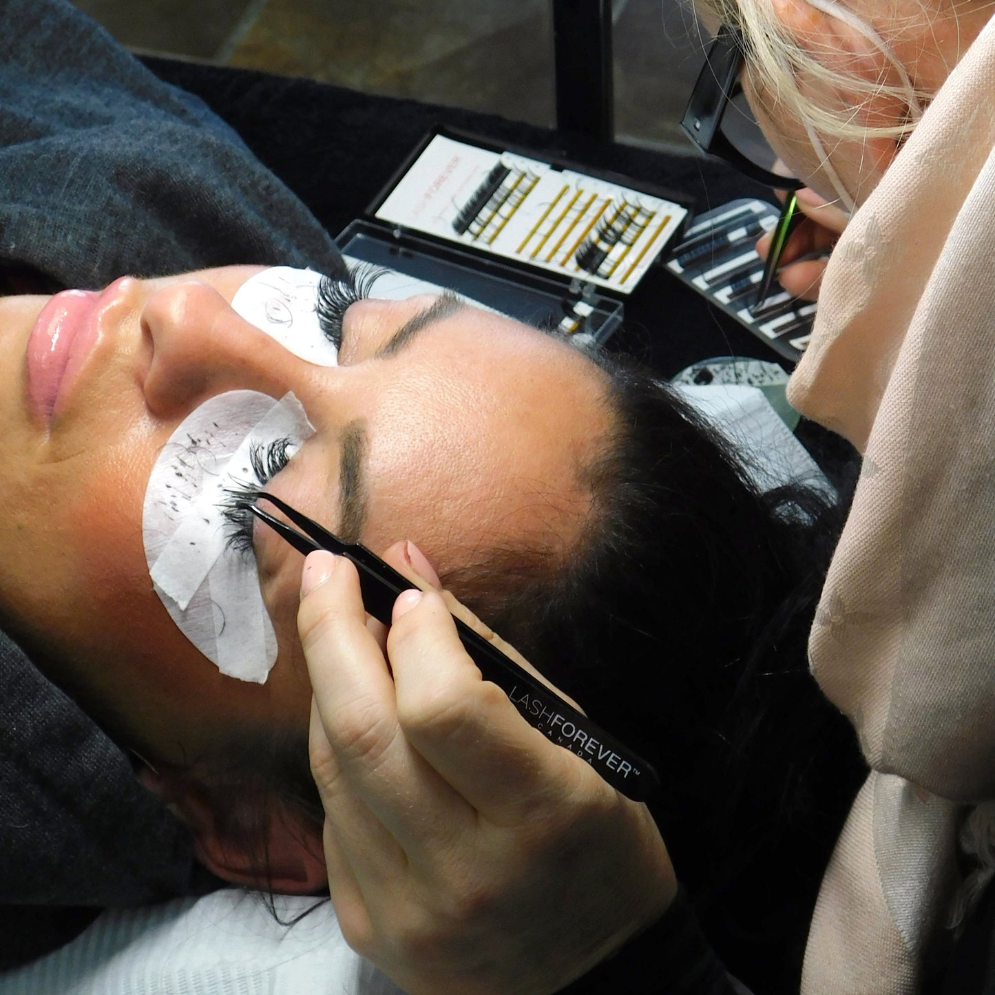 Volume Lash Extensions Course-Course LASHFOREVER CANADA