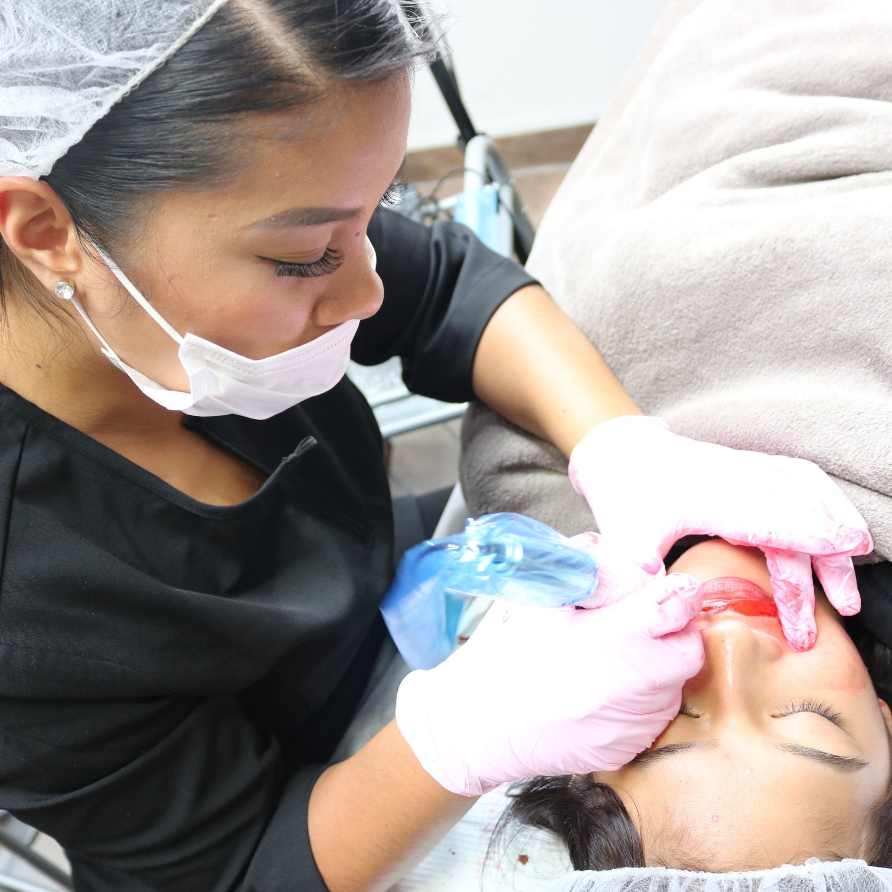 Permanent Makeup Master Class Course- LASHFOREVER CANADA